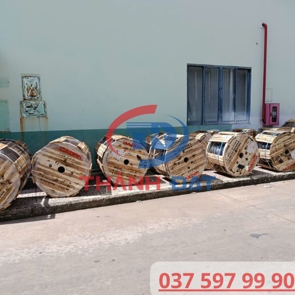 Cáp CXV Trong Giao Hàng Cáp Hạ Thế CADIVI Khu Công Nghiệp Giao Long Bến Tre