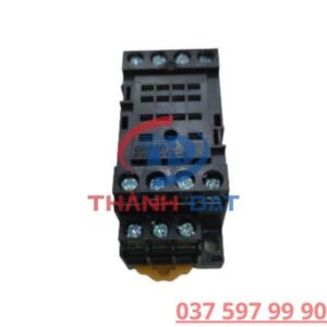Mặt trước Đế Rơ Le Omron PYF14-E