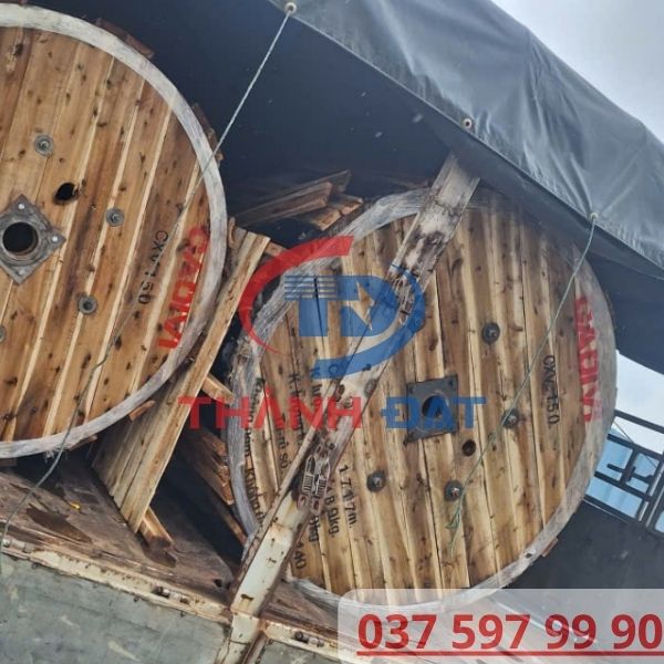 Thành Đạt Giao Hàng Cáp CXV 150 CADIVI 300 Mét Dự Án KCN Đồng Nai