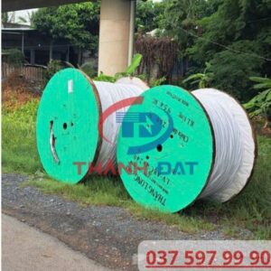 Thành Đạt giao 2 cuộn cáp 4x240 Thăng Long thi công dự án