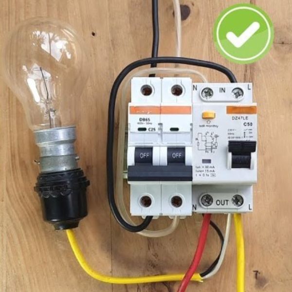Tiêu chí lựa chọn aptomat chống giật chuẩn chuyên gia