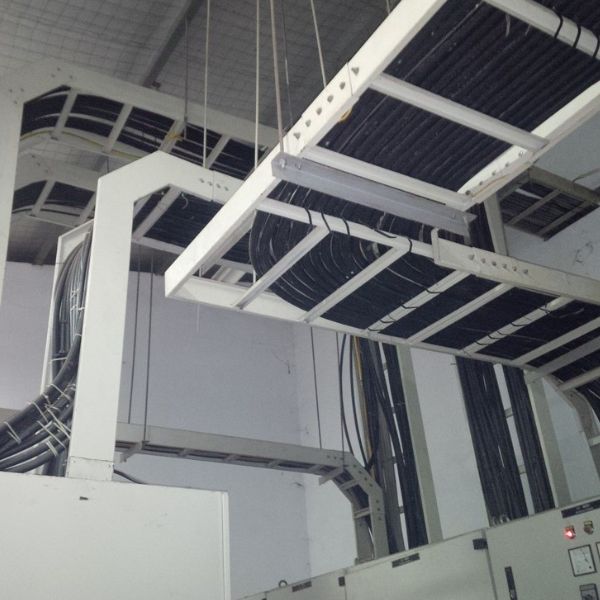 Kinh nghiệm lắp đặt và sử dụng máng cáp an toàn